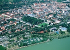 Sportboothafen und Badeanstalt Krems, Donau-km 2002 : Hafen, Sportboothafen, Ortschaft